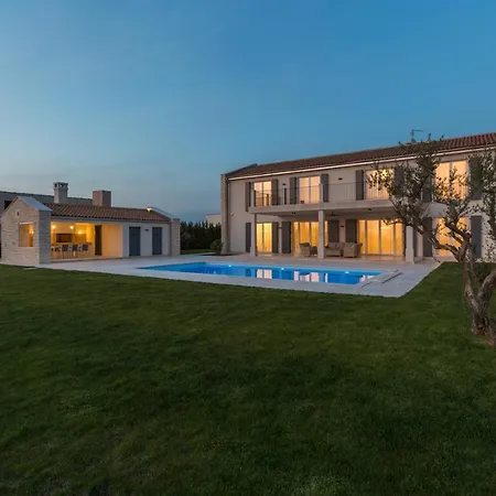 Borgonja By Seeadria Agency * Nova Vas (Brtonigla)